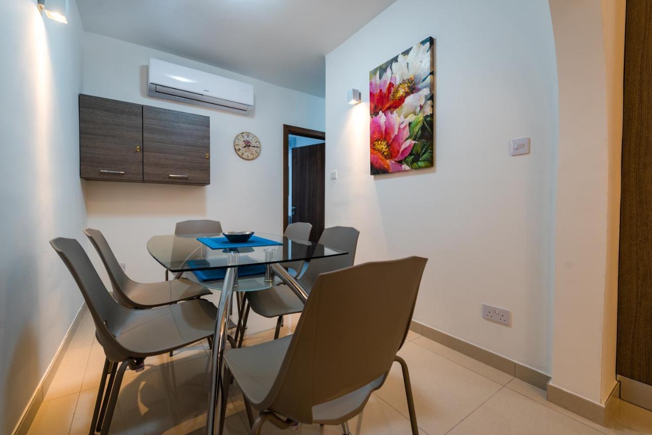 SH6A- Qawra Prime Location 2 Bedroom apartment Bahía de San Pablo Exterior foto